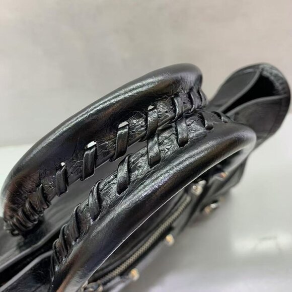 Balenciaga LE CITY MEDIUM BAG IN BLACK - Picture 6 of 7